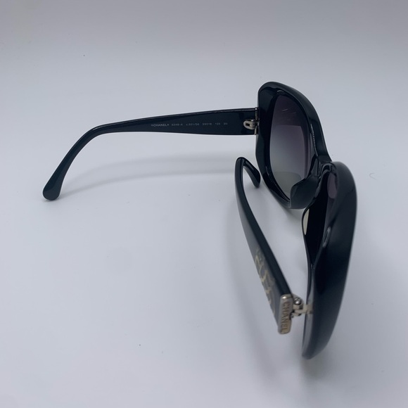 Chanel Camellia Sunglasses - Picture 9 of 9